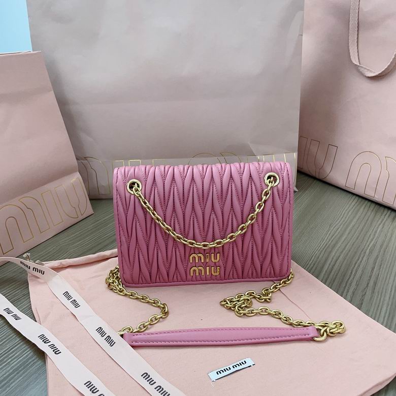 5BP065 19X13X5cm SF 4